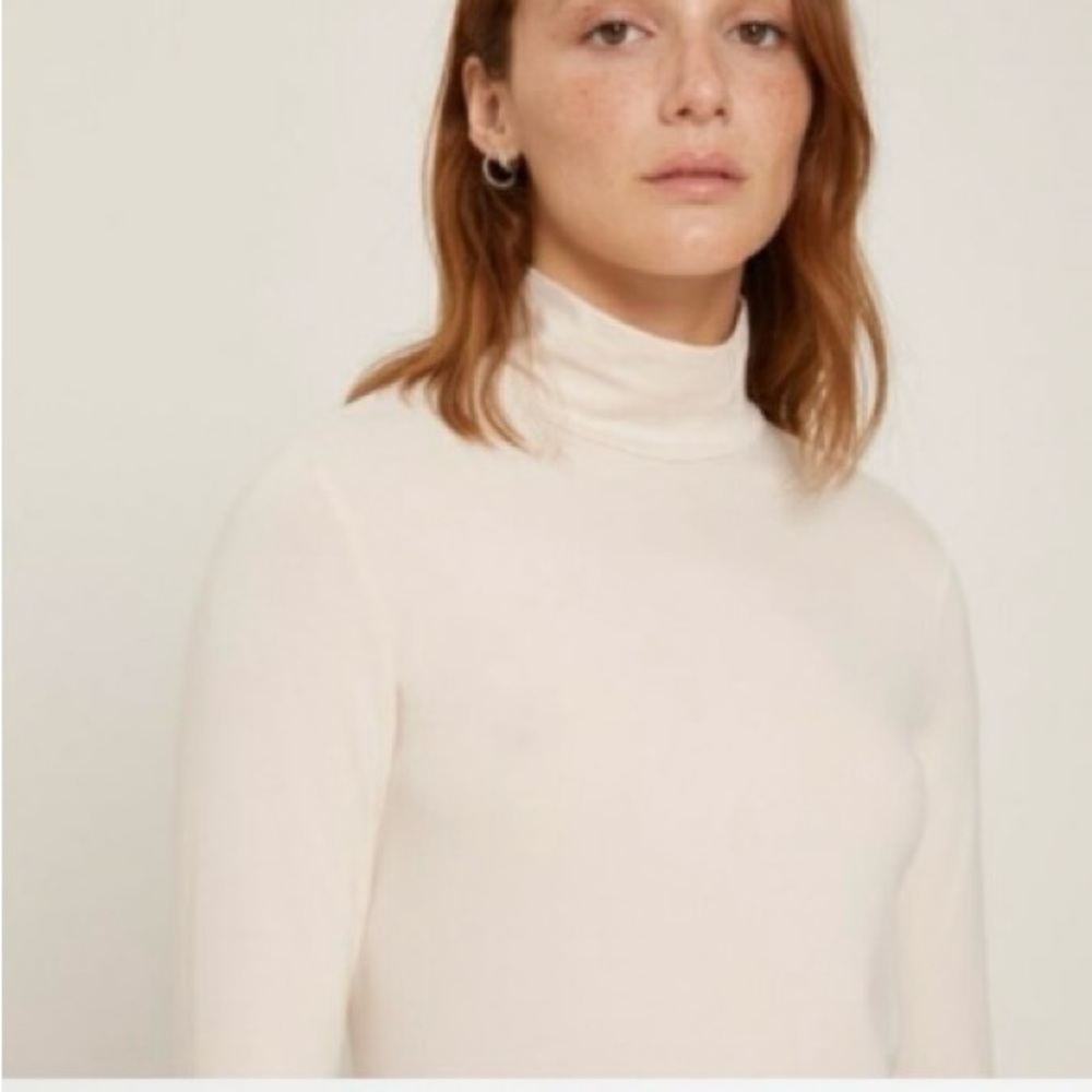 Frank & Oak Turtle neck white / cream size S excellent condition!